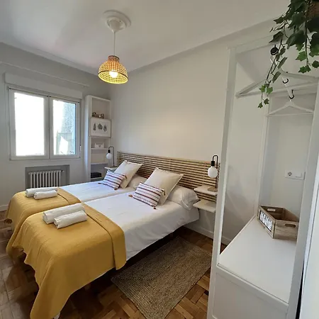 Apartment Paseo Del Muro