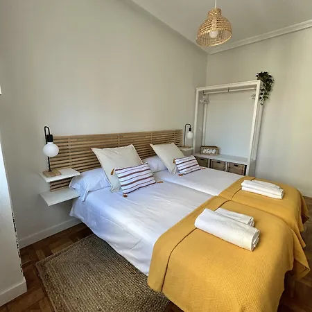 Apartment Paseo Del Muro