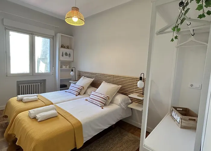 Apartment Paseo Del Muro